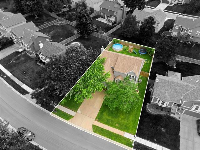 18713 W 160th Street, Olathe, KS 66062