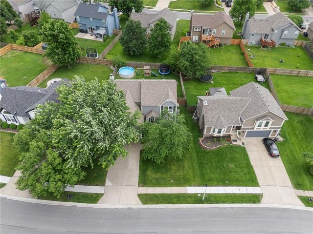 18713 W 160th Street, Olathe, KS 66062