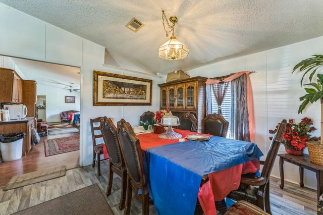 129 Eagle Ridge Drive, Waxahachie, TX 75165