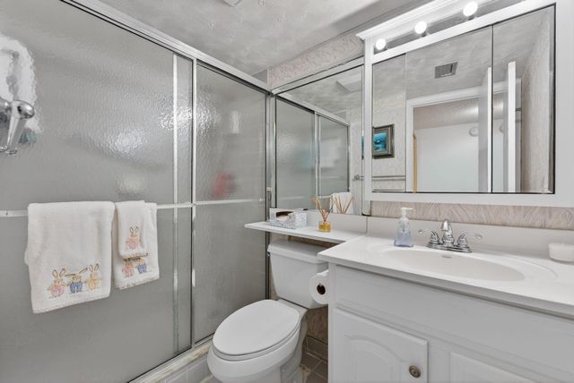 101 NW 76th Avenue 102, Margate, FL 33063