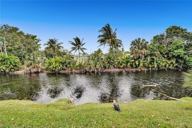 101 NW 76th Avenue 102, Margate, FL 33063