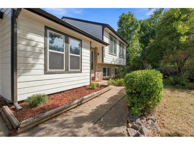 3030 Appaloosa Ct, Fort Collins, CO 80526
