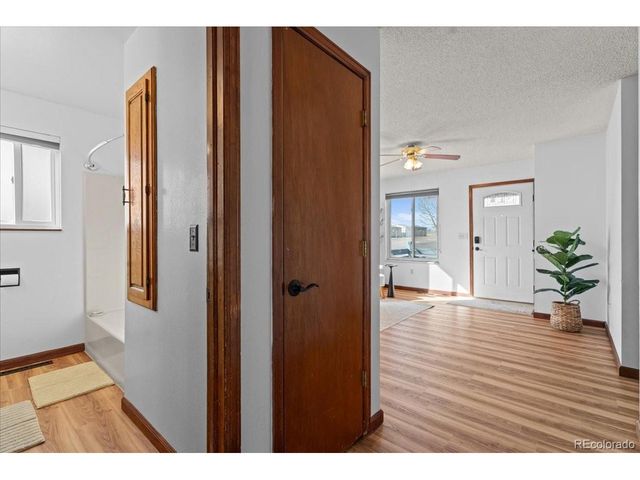 102 7th St, Mead, CO 80542