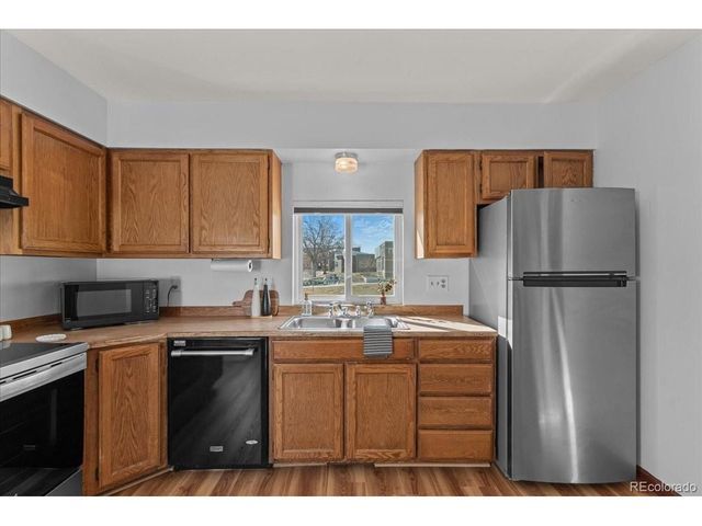 102 7th St, Mead, CO 80542