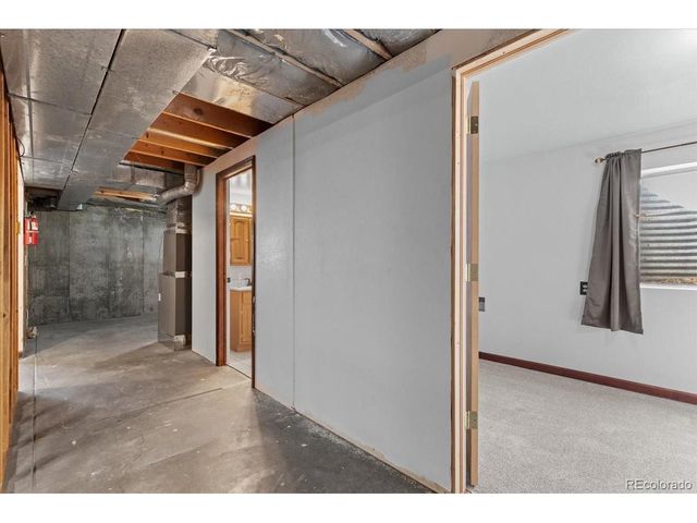 102 7th St, Mead, CO 80542