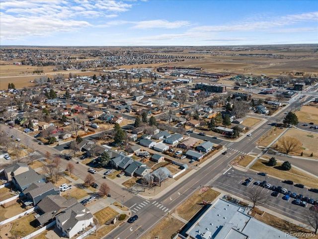 102 7th St, Mead, CO 80542