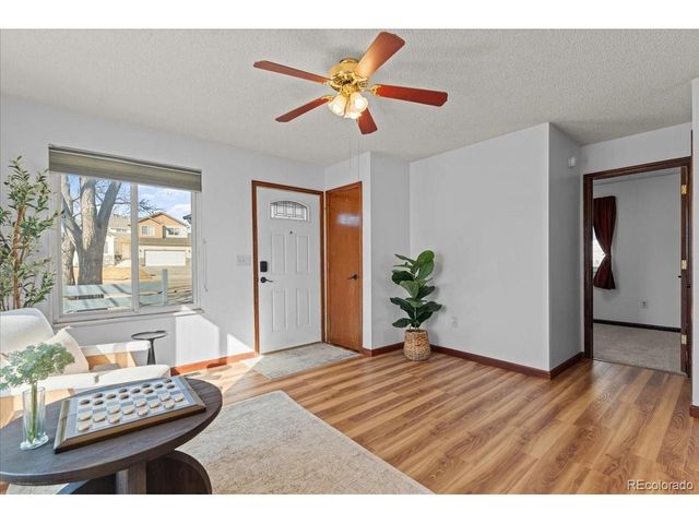 102 7th St, Mead, CO 80542