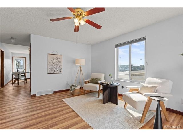 102 7th St, Mead, CO 80542