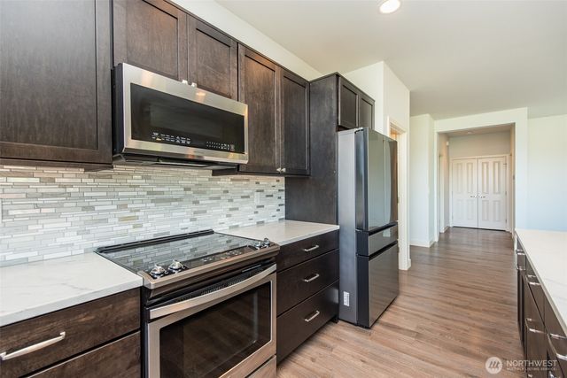 160 Blue Glacier Loop, Sequim, WA 98382
