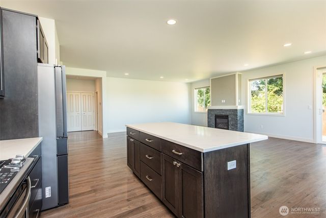 160 Blue Glacier Loop, Sequim, WA 98382