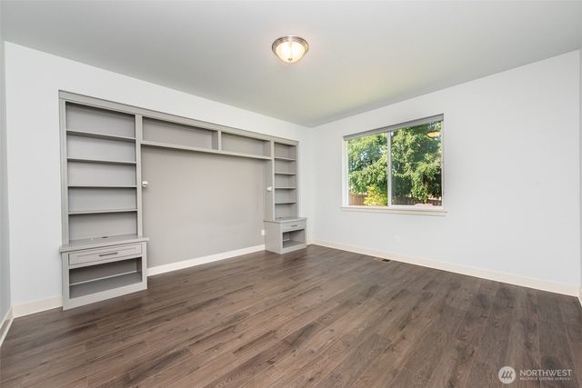 160 Blue Glacier Loop, Sequim, WA 98382