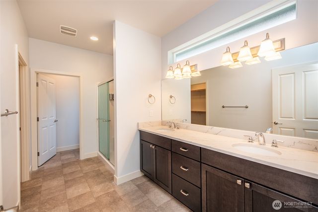160 Blue Glacier Loop, Sequim, WA 98382