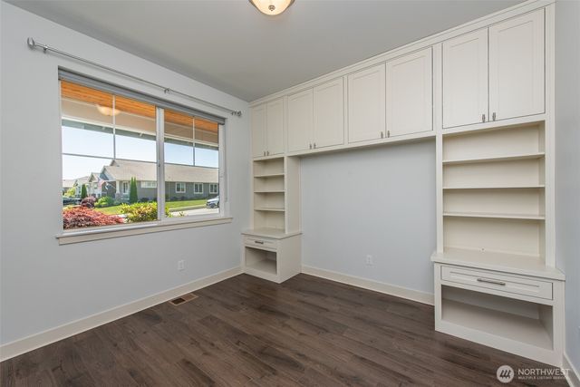160 Blue Glacier Loop, Sequim, WA 98382