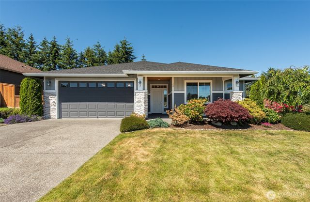160 Blue Glacier Loop, Sequim, WA 98382