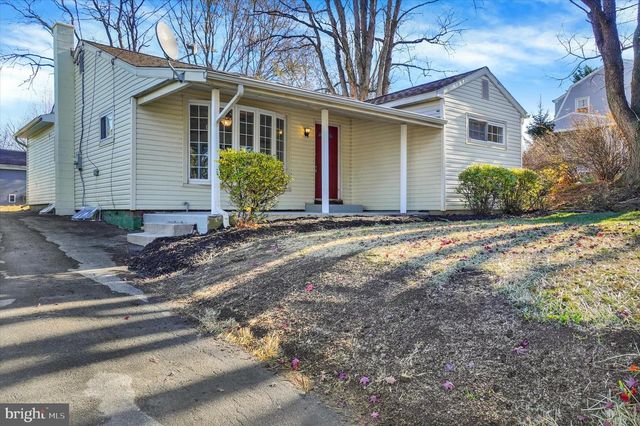 415 LAMPETER RD, Lancaster, PA 17602