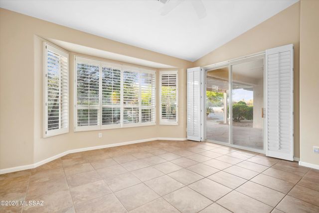 63762 E Desert Peak Drive, Tucson, AZ 85739