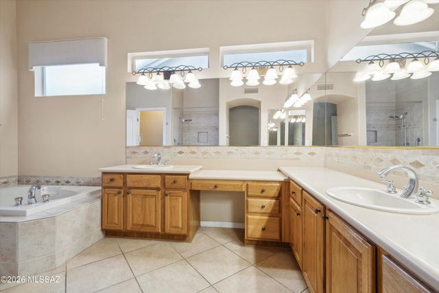 63762 E Desert Peak Drive, Tucson, AZ 85739