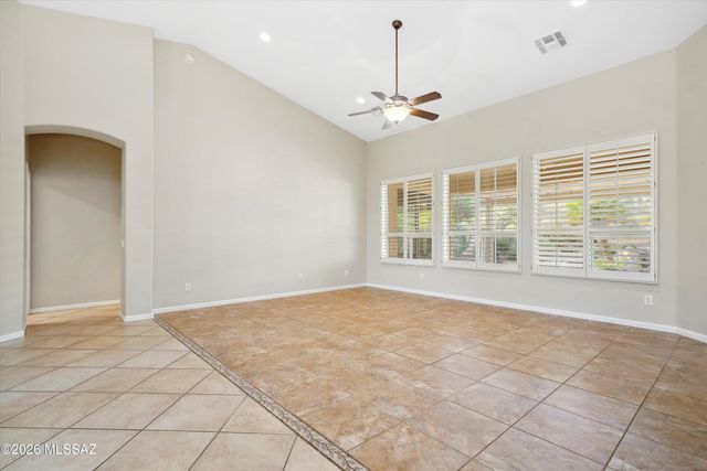 63762 E Desert Peak Drive, Tucson, AZ 85739