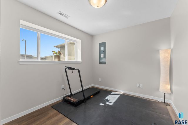 6600 W Amber St Street, Sioux Falls, SD 57107