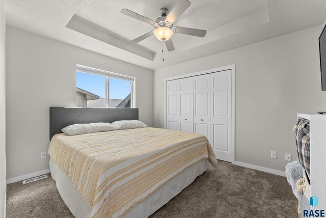 6600 W Amber St Street, Sioux Falls, SD 57107