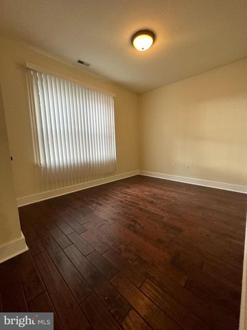 1710 N GRATZ ST, Philadelphia, PA 19121