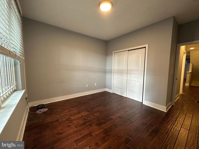 1710 N GRATZ ST, Philadelphia, PA 19121