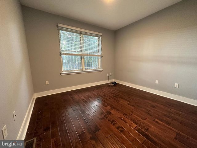 1710 N GRATZ ST, Philadelphia, PA 19121