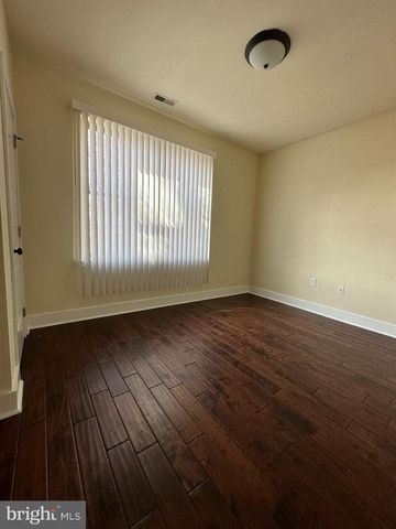 1710 N GRATZ ST, Philadelphia, PA 19121