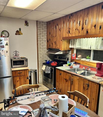 412 MEREDITH ST, Kennett Square, PA 19348