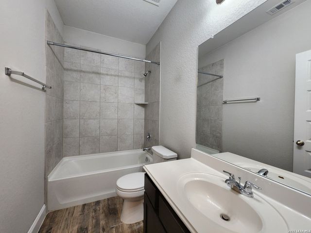 1331 GRUENE GLEN ST, New Braunfels, TX 78132