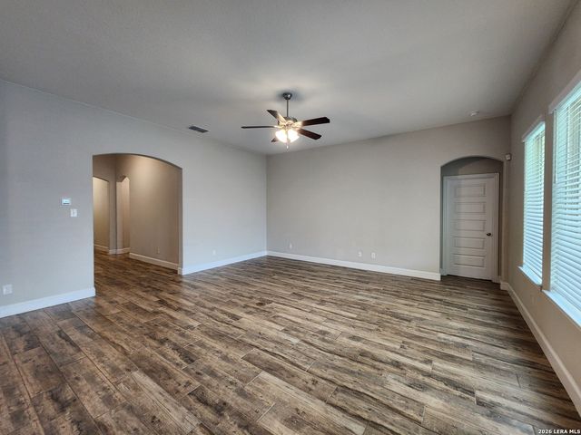 1331 GRUENE GLEN ST, New Braunfels, TX 78132