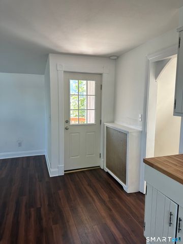42 First Street, Norwalk, CT 06855