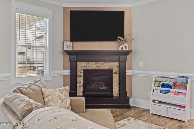 217 Thistleberry Drive, Aberdeen, NC 28315