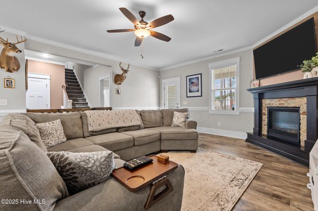 217 Thistleberry Drive, Aberdeen, NC 28315