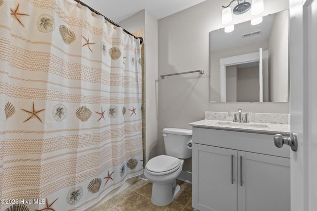 217 Thistleberry Drive, Aberdeen, NC 28315