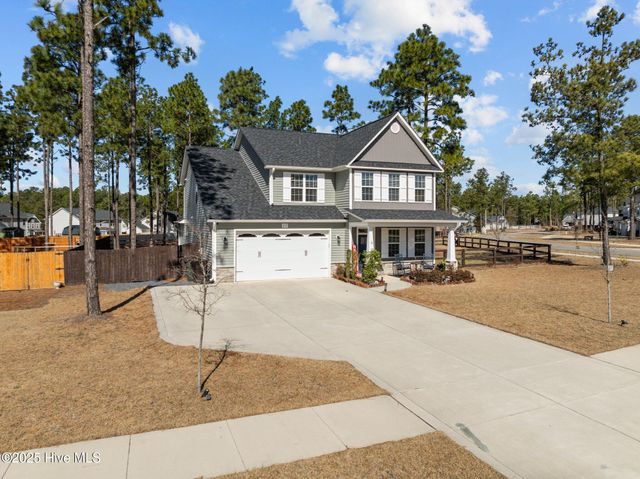 217 Thistleberry Drive, Aberdeen, NC 28315