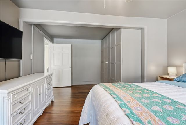 25 Fried Avenue, Bristol, RI 02809
