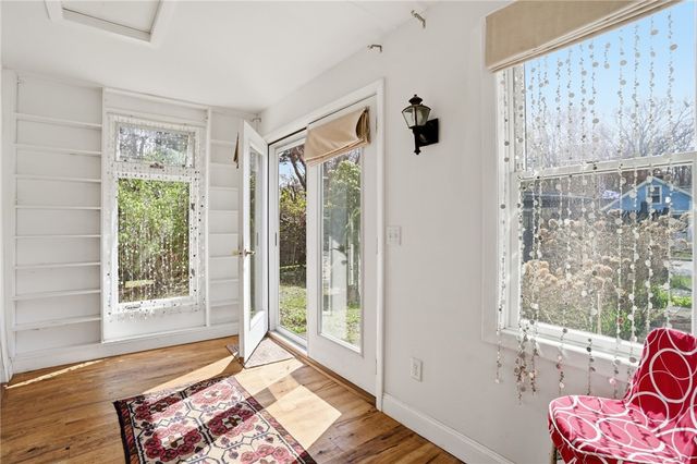 25 Fried Avenue, Bristol, RI 02809