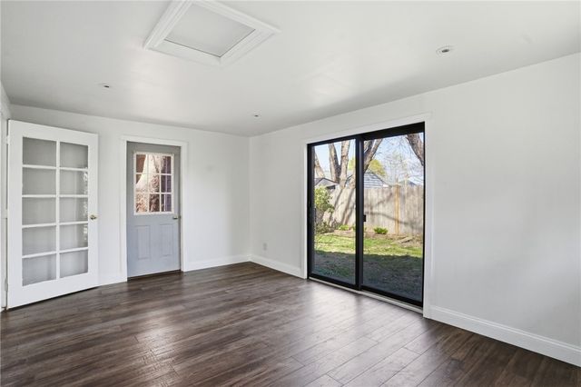 25 Fried Avenue, Bristol, RI 02809