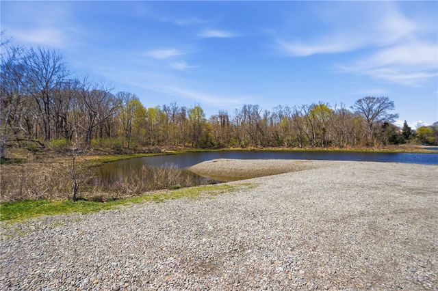 25 Fried Avenue, Bristol, RI 02809