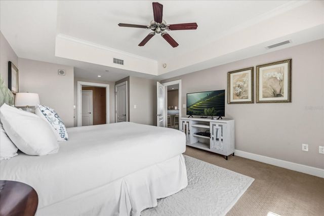 7593 GATHERING DRIVE 702, Reunion, FL 34747