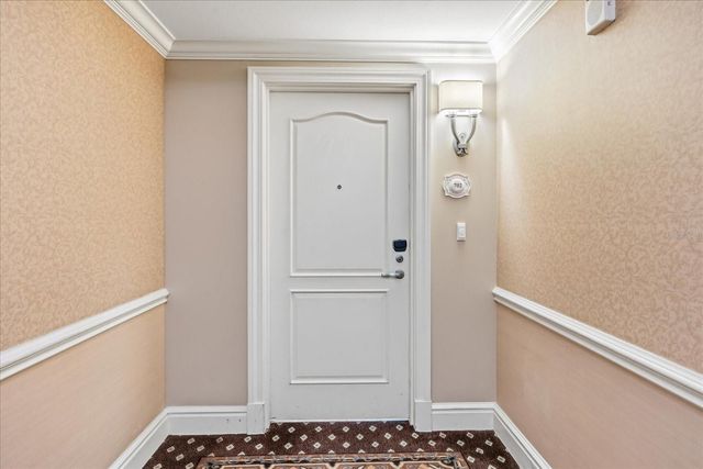 7593 GATHERING DRIVE 702, Reunion, FL 34747