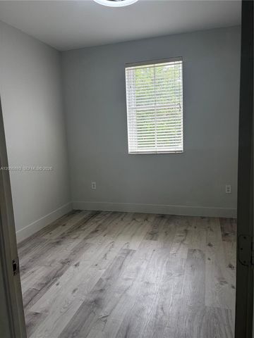 10947 NW 79th St ., Doral, FL 33178