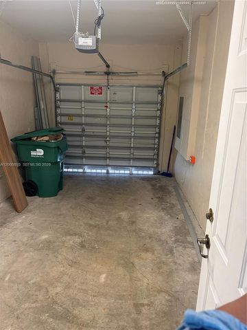 10947 NW 79th St ., Doral, FL 33178