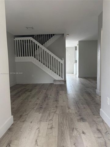 10947 NW 79th St ., Doral, FL 33178