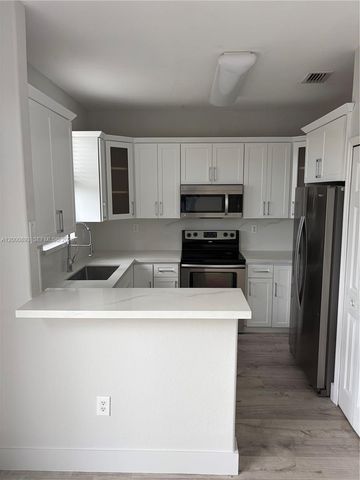 10947 NW 79th St ., Doral, FL 33178