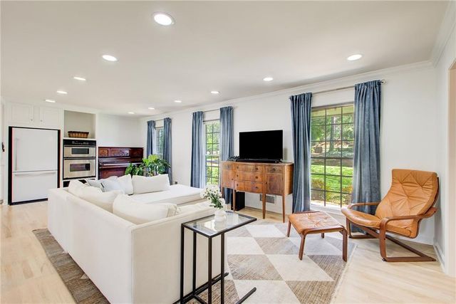 3911 Catalina Drive, Marietta, GA 30066