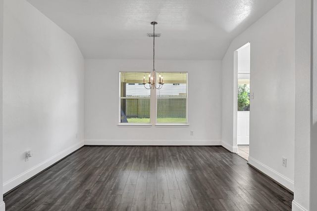 5450 Aloe Avenue, Baytown, TX 77521