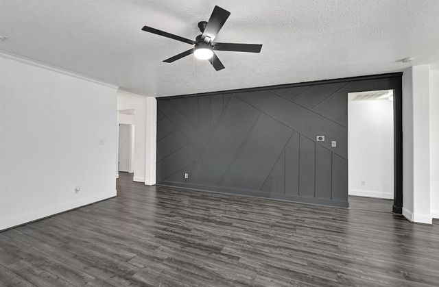 5450 Aloe Avenue, Baytown, TX 77521