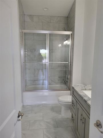 311 NW 60TH AVENUE, Ocala, FL 34482